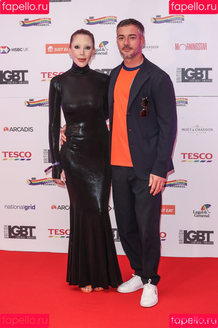 Katherine Ryan Onlyfans Photo Gallery 