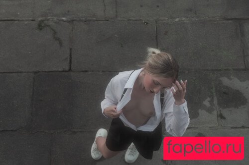 Anna Trandyusha Onlyfans Photo Gallery 