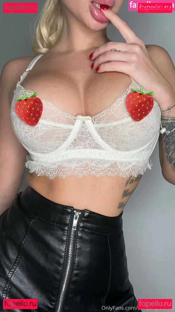 annpergibenko Onlyfans Photo Gallery 