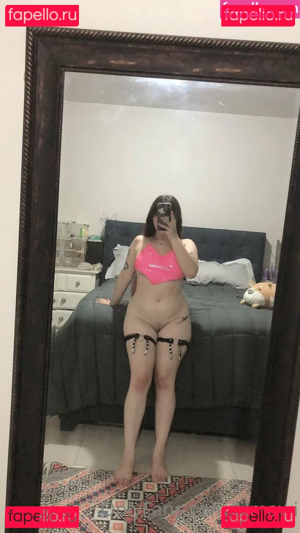 lilmawi Onlyfans Photo Gallery 