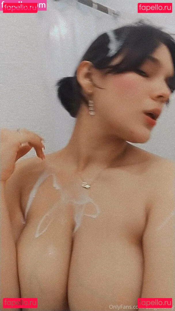 usaguisamy Onlyfans Photo Gallery 