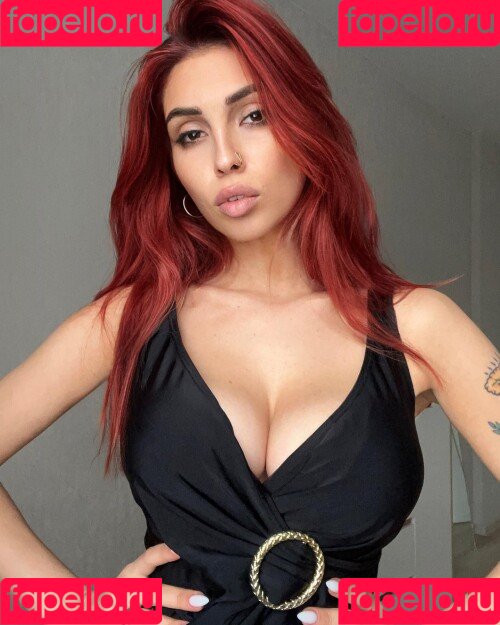 Aisultanax Onlyfans Photo Gallery 