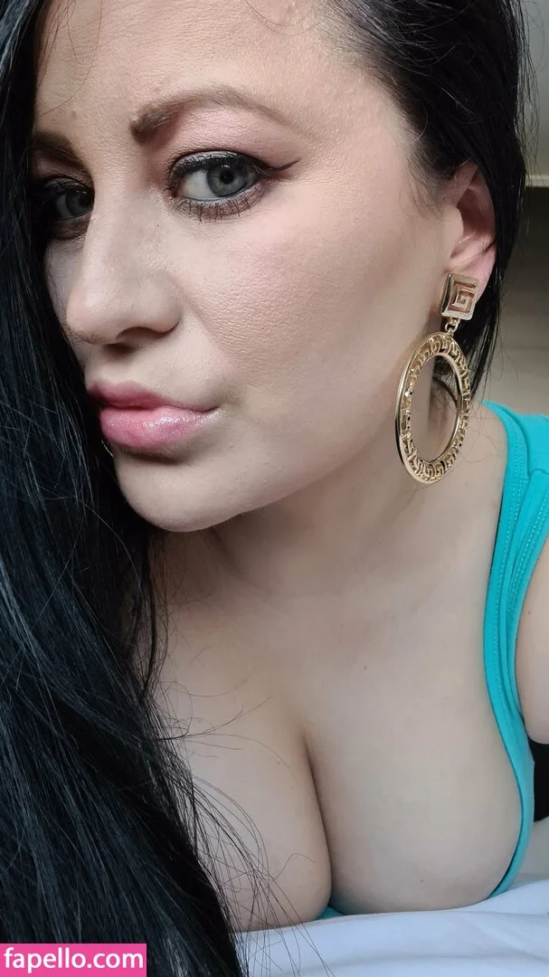 larajadedeene Onlyfans Photo Gallery 