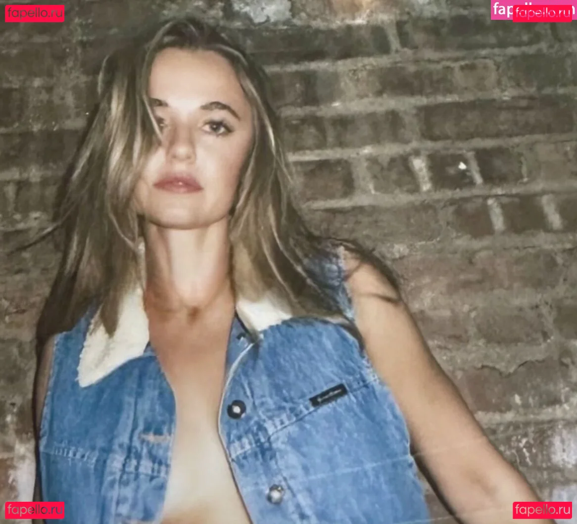 Madison Iseman Onlyfans Photo Gallery 