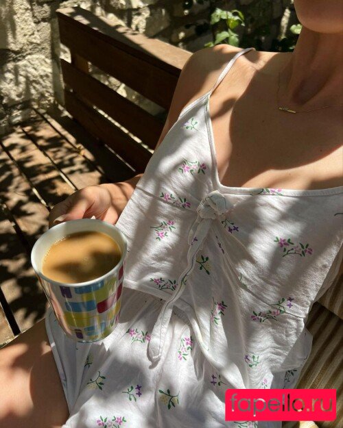 Meltem Koc Onlyfans Photo Gallery 