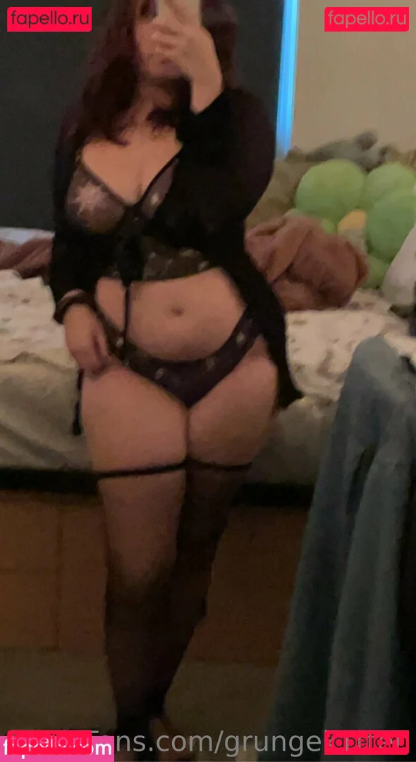 grungek1tten Onlyfans Photo Gallery 