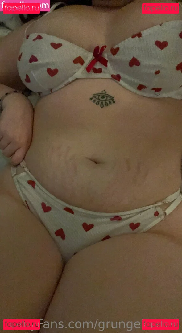 grungek1tten Onlyfans Photo Gallery 