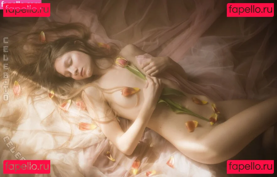 annna.am Onlyfans Photo Gallery 