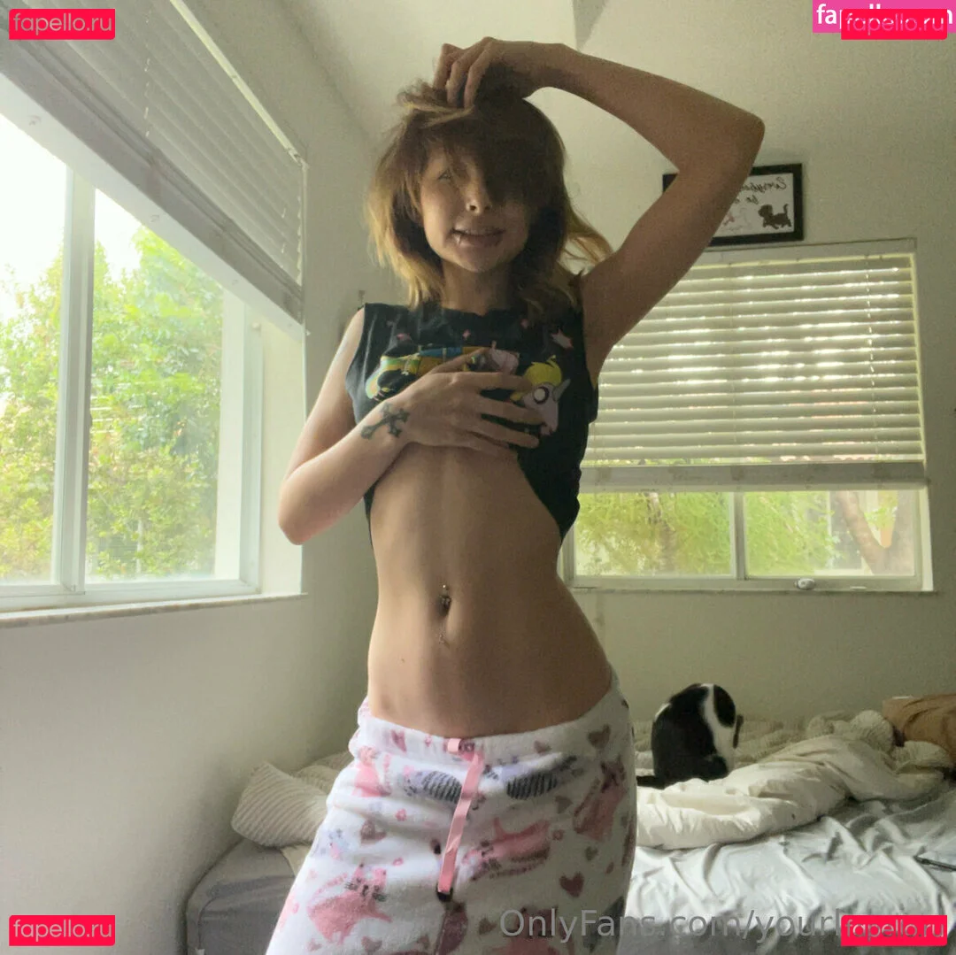 wtsdafuzz Onlyfans Photo Gallery 