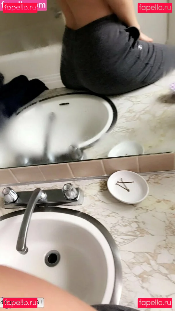 Emmie Garver Onlyfans Photo Gallery 