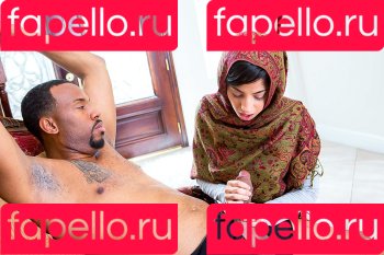 shebetripn Onlyfans Photo Gallery 