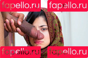 shebetripn Onlyfans Photo Gallery 