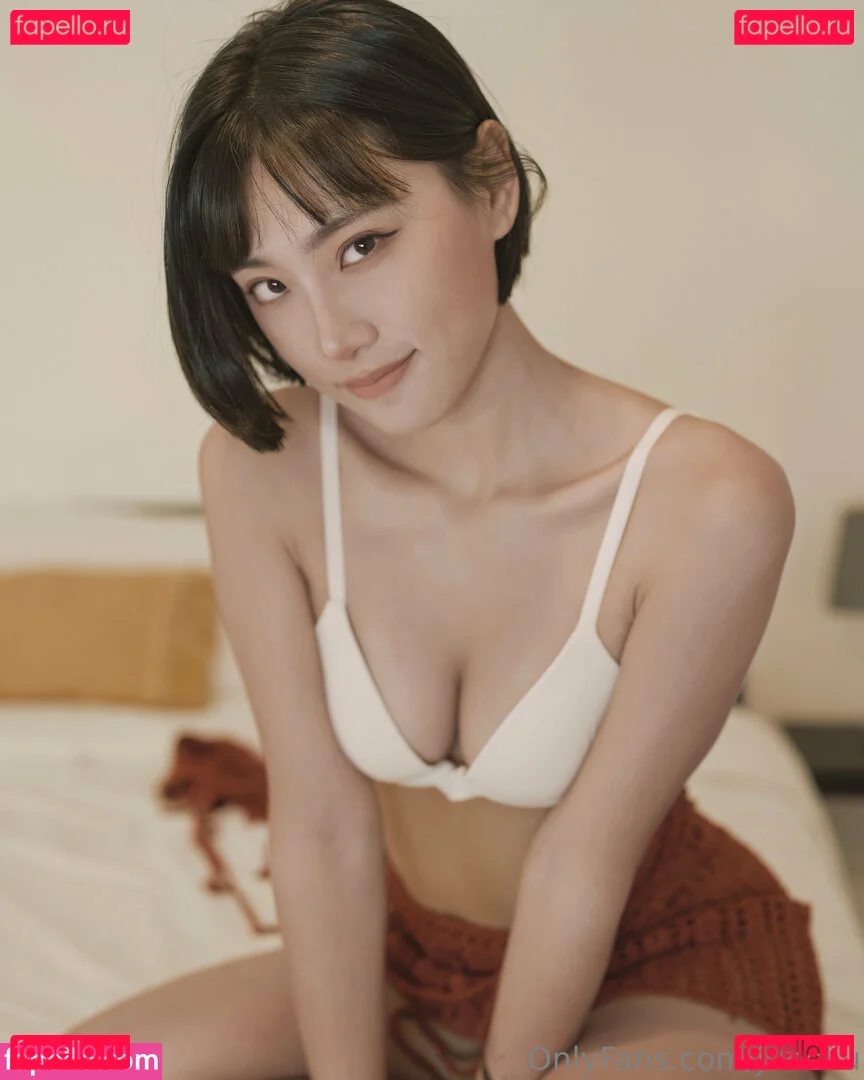 juneliu Onlyfans Photo Gallery 