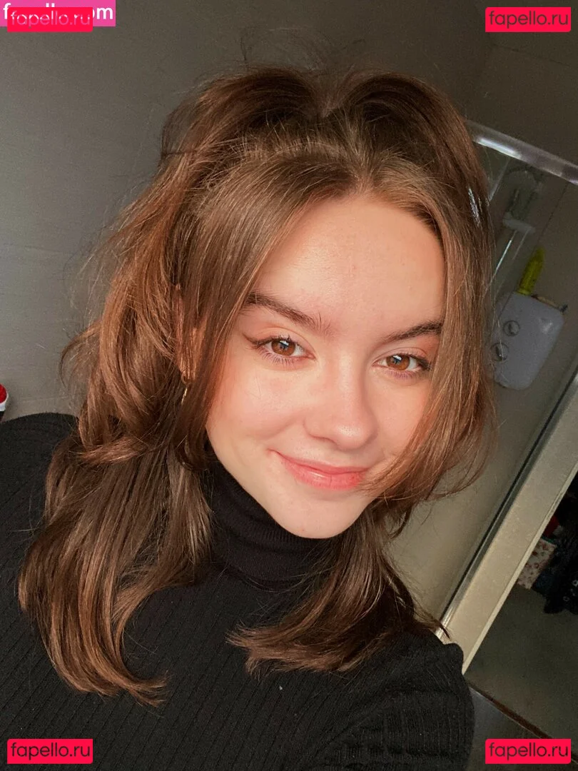 Laura Anne Onlyfans Photo Gallery 