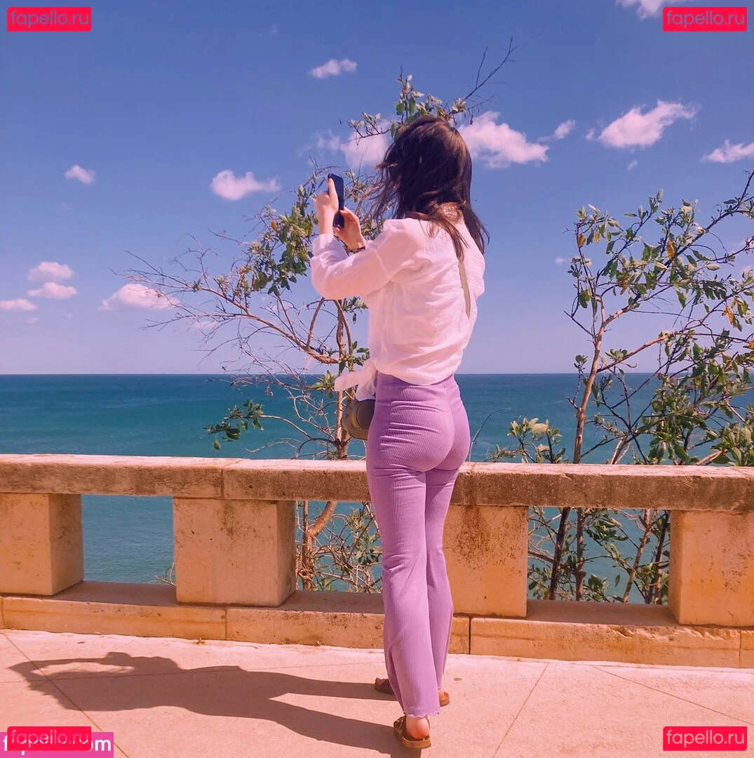 Laura Anne Onlyfans Photo Gallery 