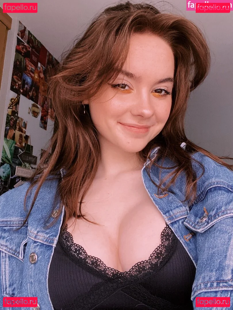 Laura Anne Onlyfans Photo Gallery 