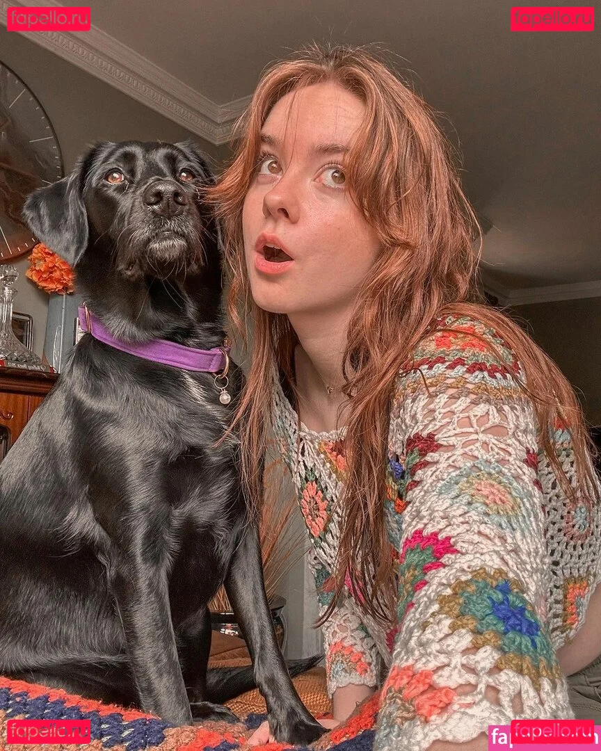 Laura Anne Onlyfans Photo Gallery 