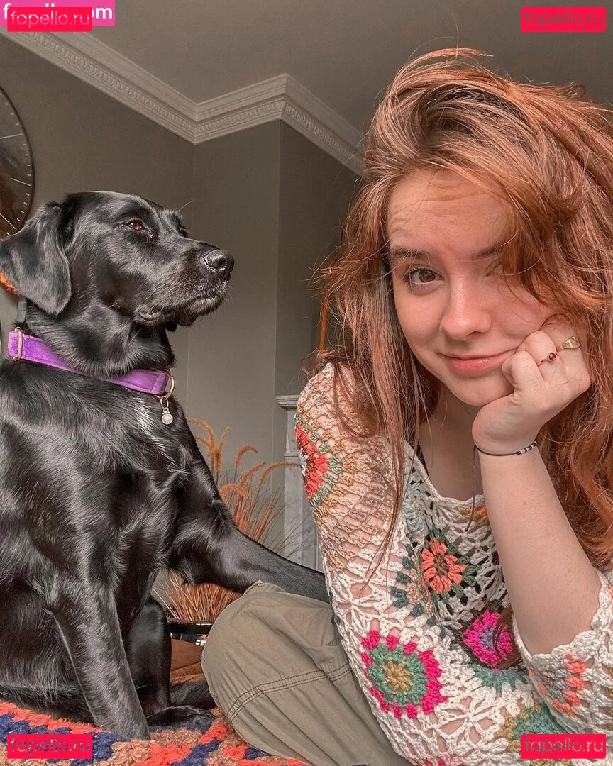 Laura Anne Onlyfans Photo Gallery 