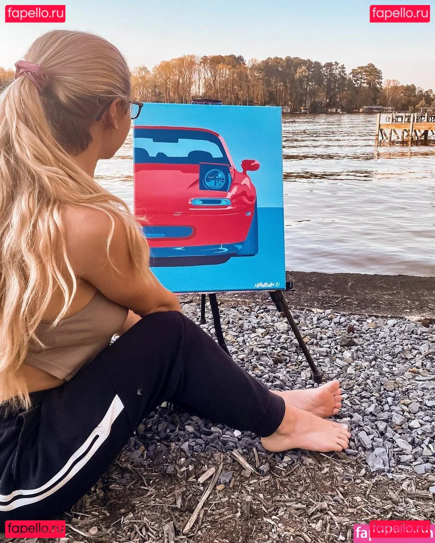 Marris Gulledge Onlyfans Photo Gallery 