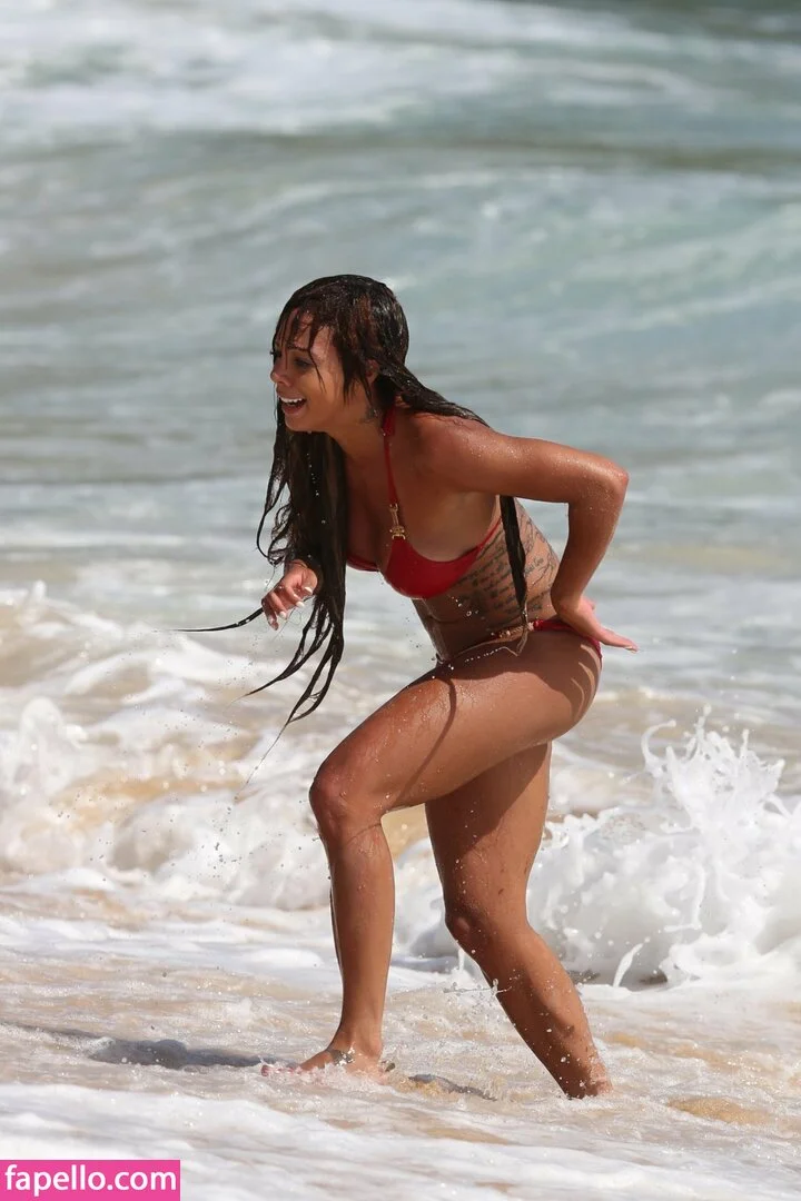 Sydney Leroux Onlyfans Photo Gallery 