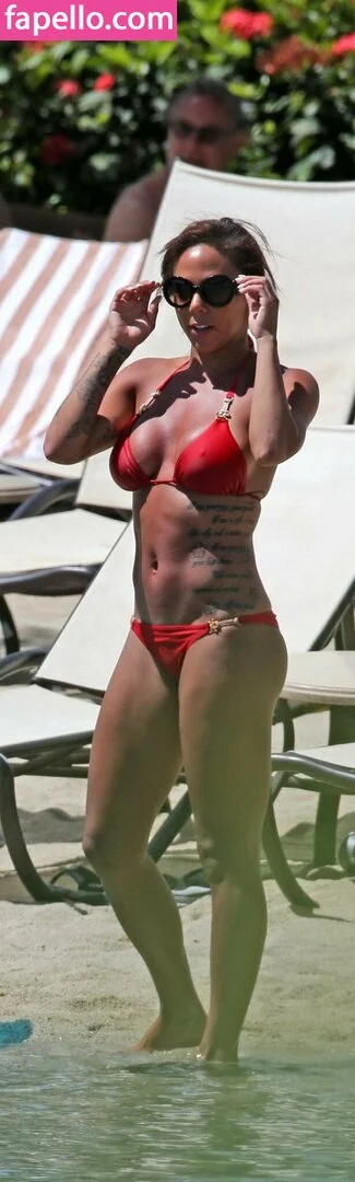 Sydney Leroux Onlyfans Photo Gallery 