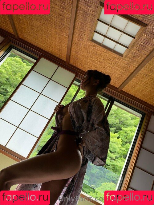 Miratwitch Onlyfans Photo Gallery 