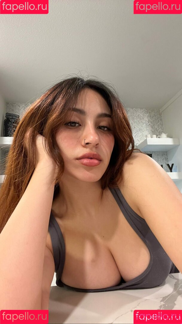 kimmyroxana Onlyfans Photo Gallery 