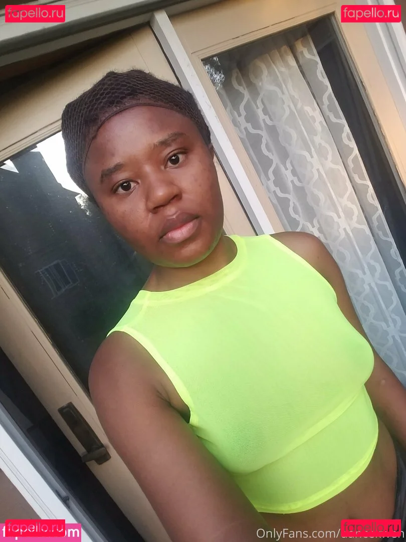 dancekwen Onlyfans Photo Gallery 