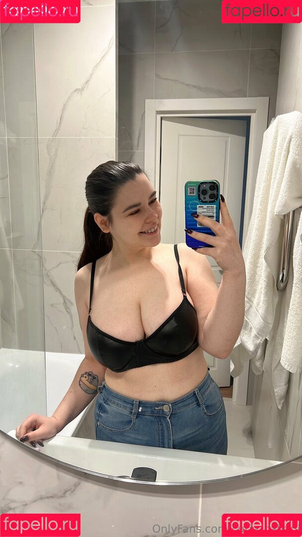 Cutie Cabani Onlyfans Photo Gallery 