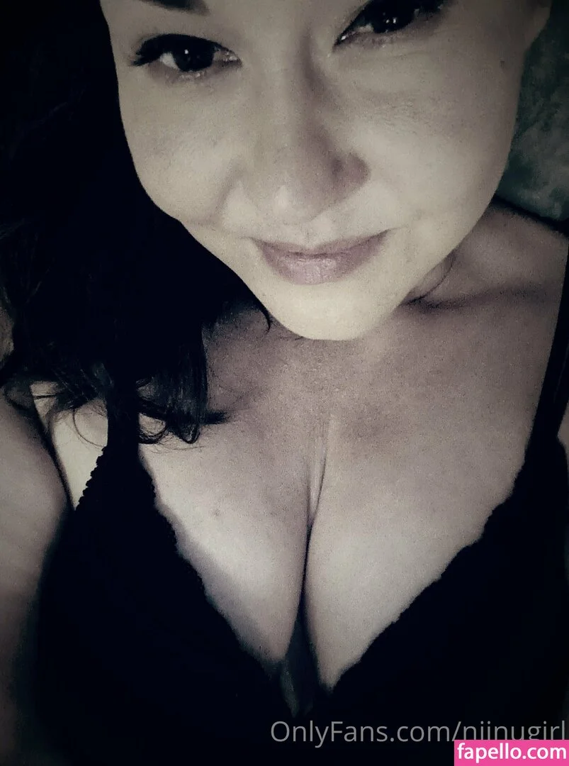 niinugirl Onlyfans Photo Gallery 