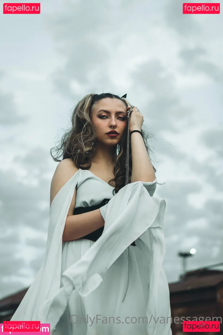 vanessagem Onlyfans Photo Gallery 