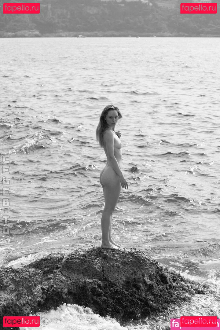 Maria Kn Onlyfans Photo Gallery 