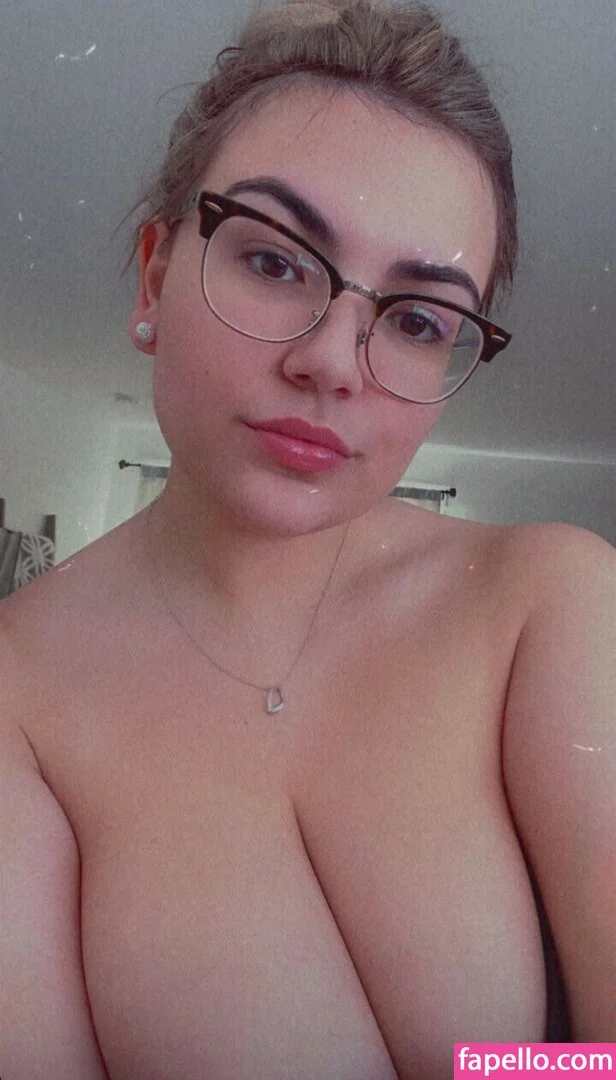 K8it_lyn Onlyfans Photo Gallery 