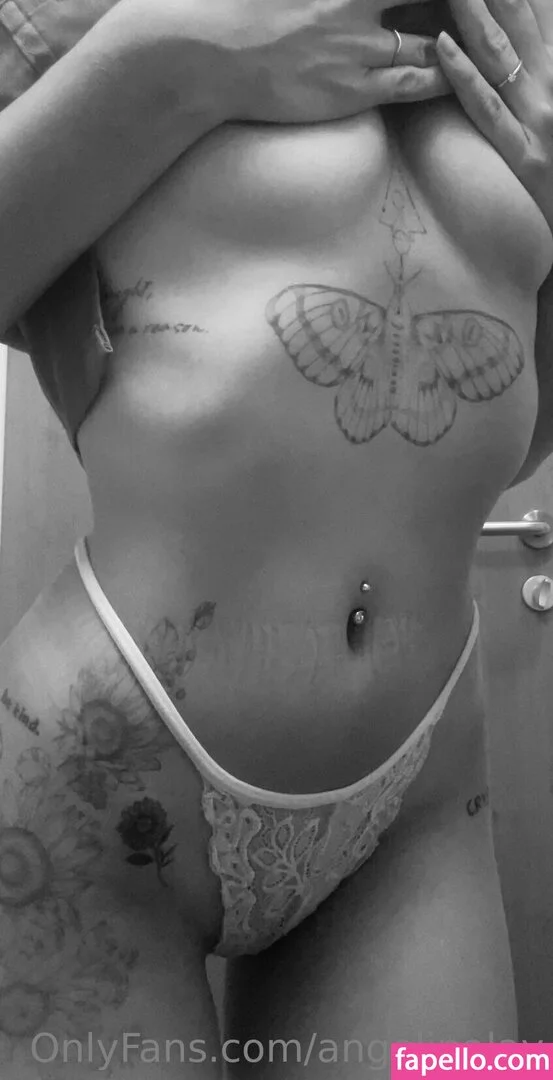 angelinalay Onlyfans Photo Gallery 