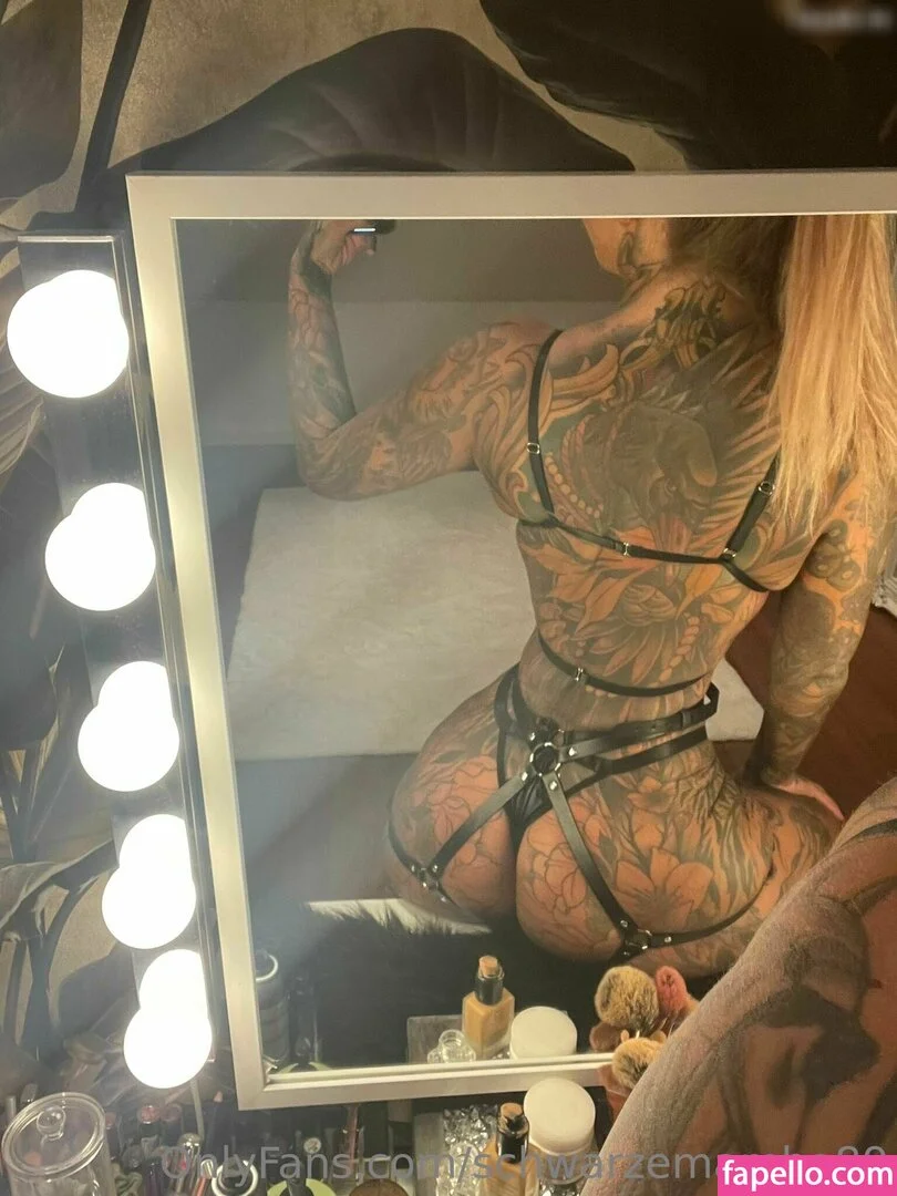 schwarzemamba89 Onlyfans Photo Gallery 