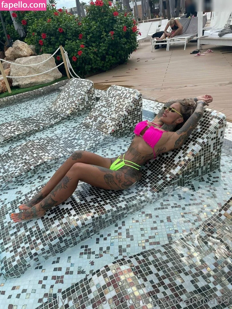 schwarzemamba89 Onlyfans Photo Gallery 