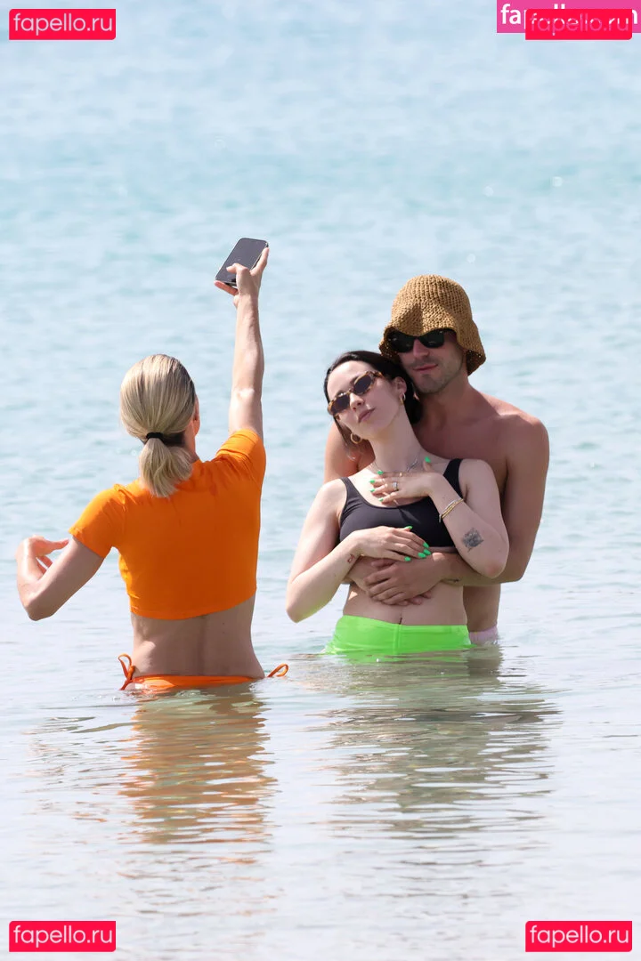 Michelle Hunziker Onlyfans Photo Gallery 