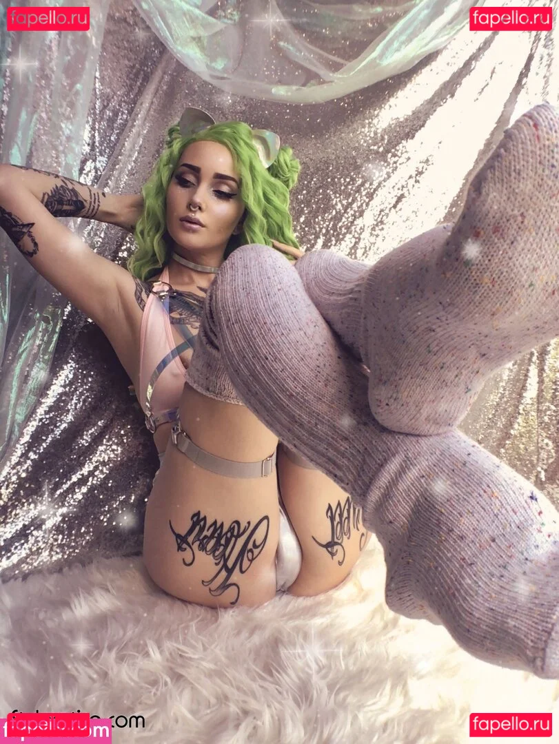 Nixyland Onlyfans Photo Gallery 