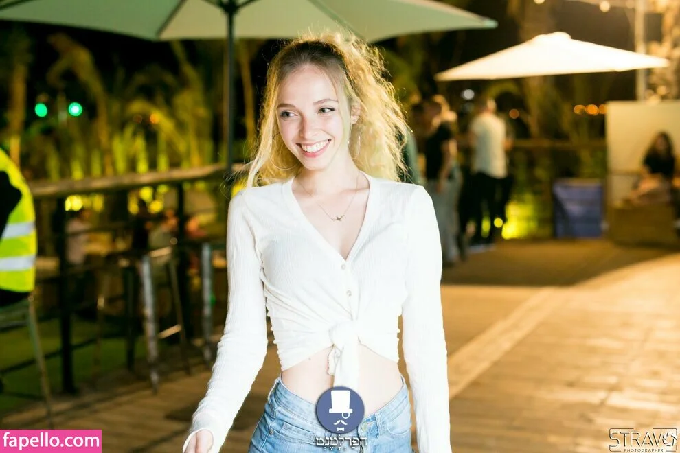 Tiny Miny Mo Onlyfans Photo Gallery 