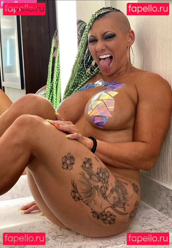 Gingermaya_ Onlyfans Photo Gallery 