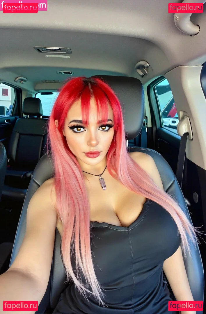 brienightwood Onlyfans Photo Gallery 