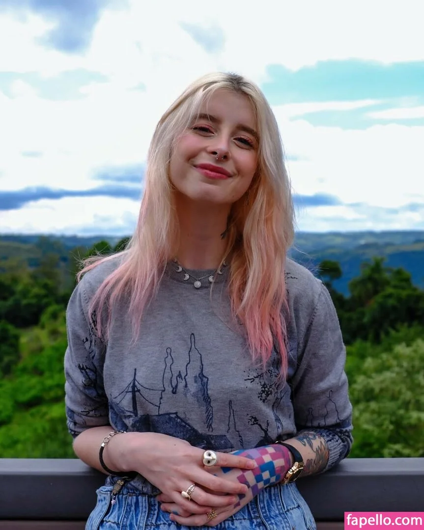 Gabi Cattuzzo Onlyfans Photo Gallery 