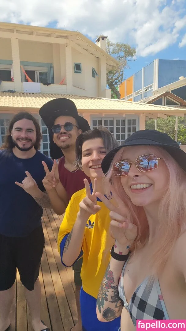 Gabi Cattuzzo Onlyfans Photo Gallery 