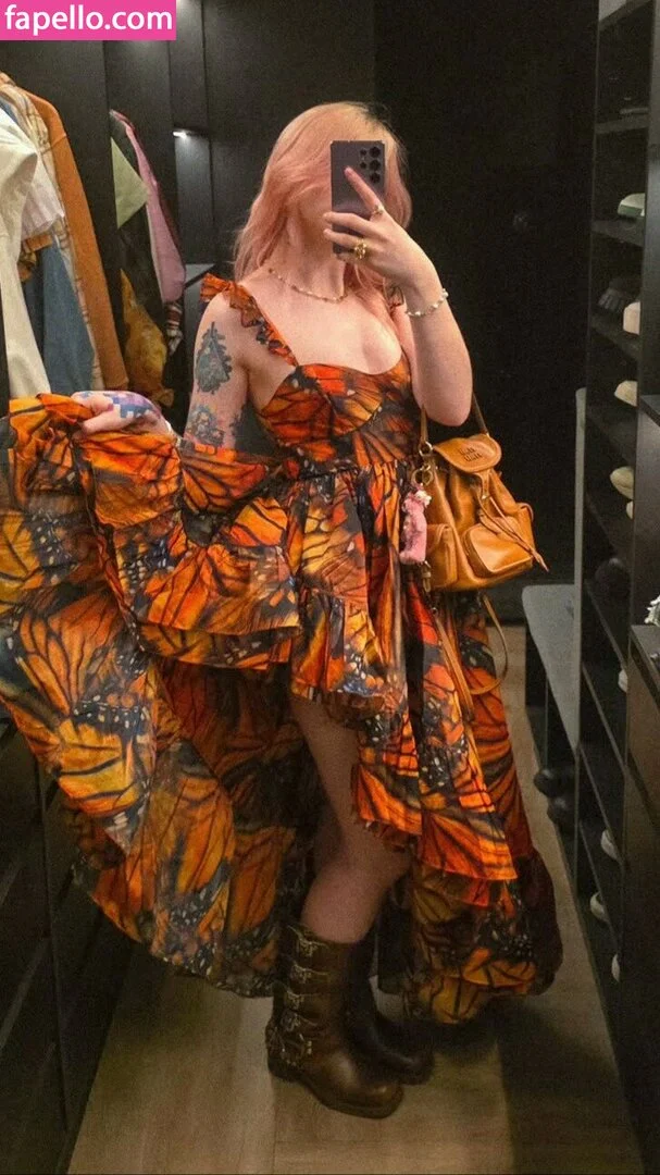 Gabi Cattuzzo Onlyfans Photo Gallery 