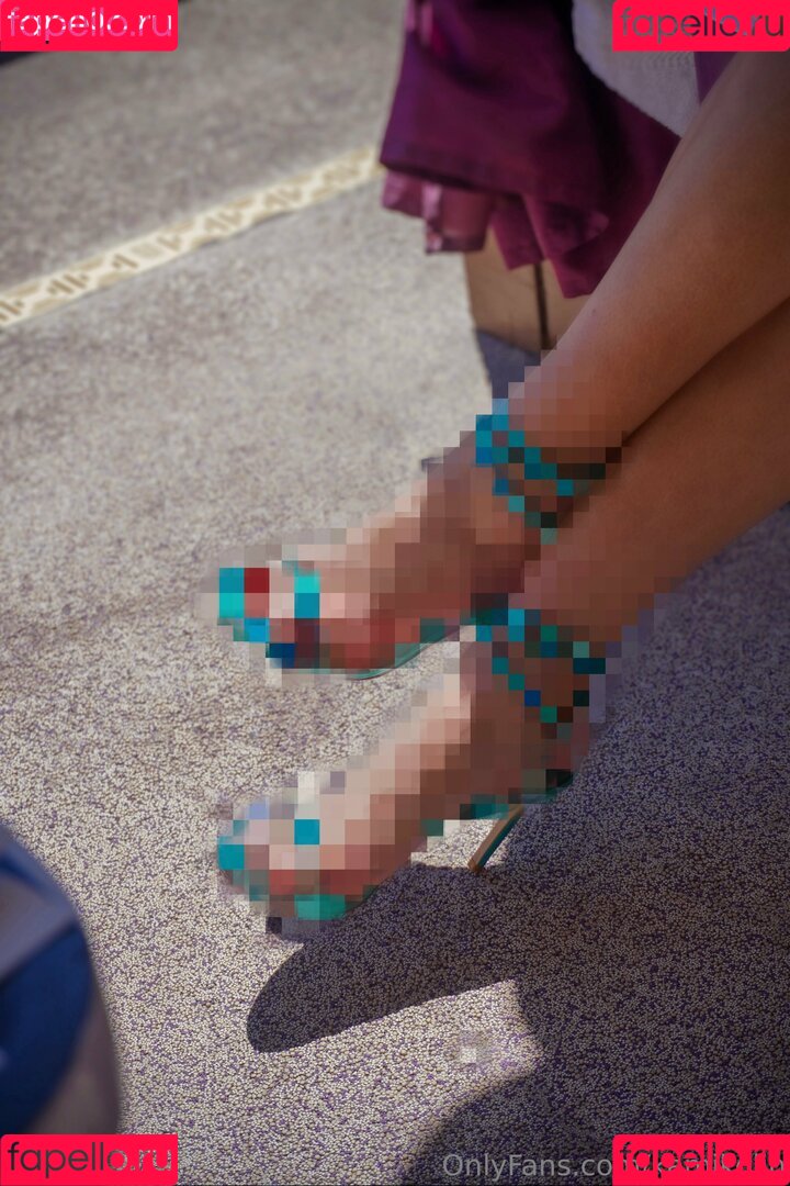 kamikolin Onlyfans Photo Gallery 