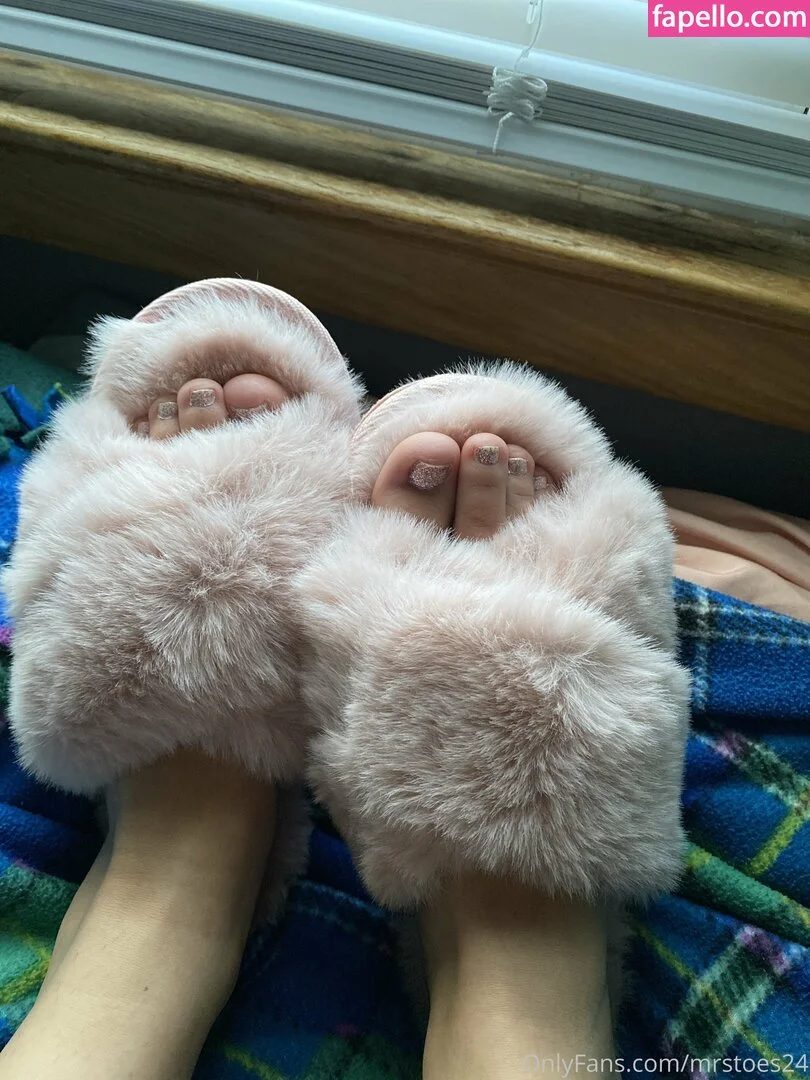 mrstoes24 Onlyfans Photo Gallery 