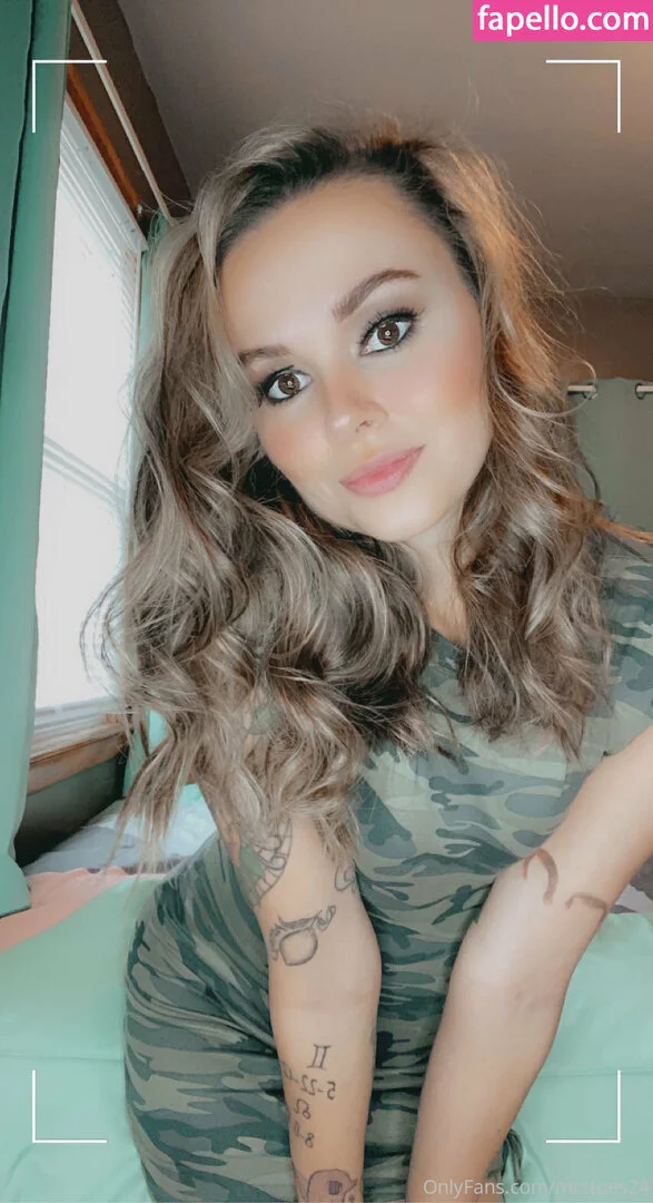 mrstoes24 Onlyfans Photo Gallery 