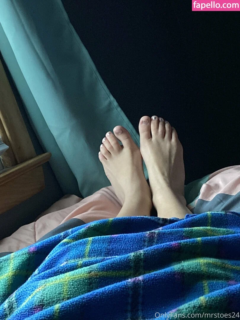 mrstoes24 Onlyfans Photo Gallery 