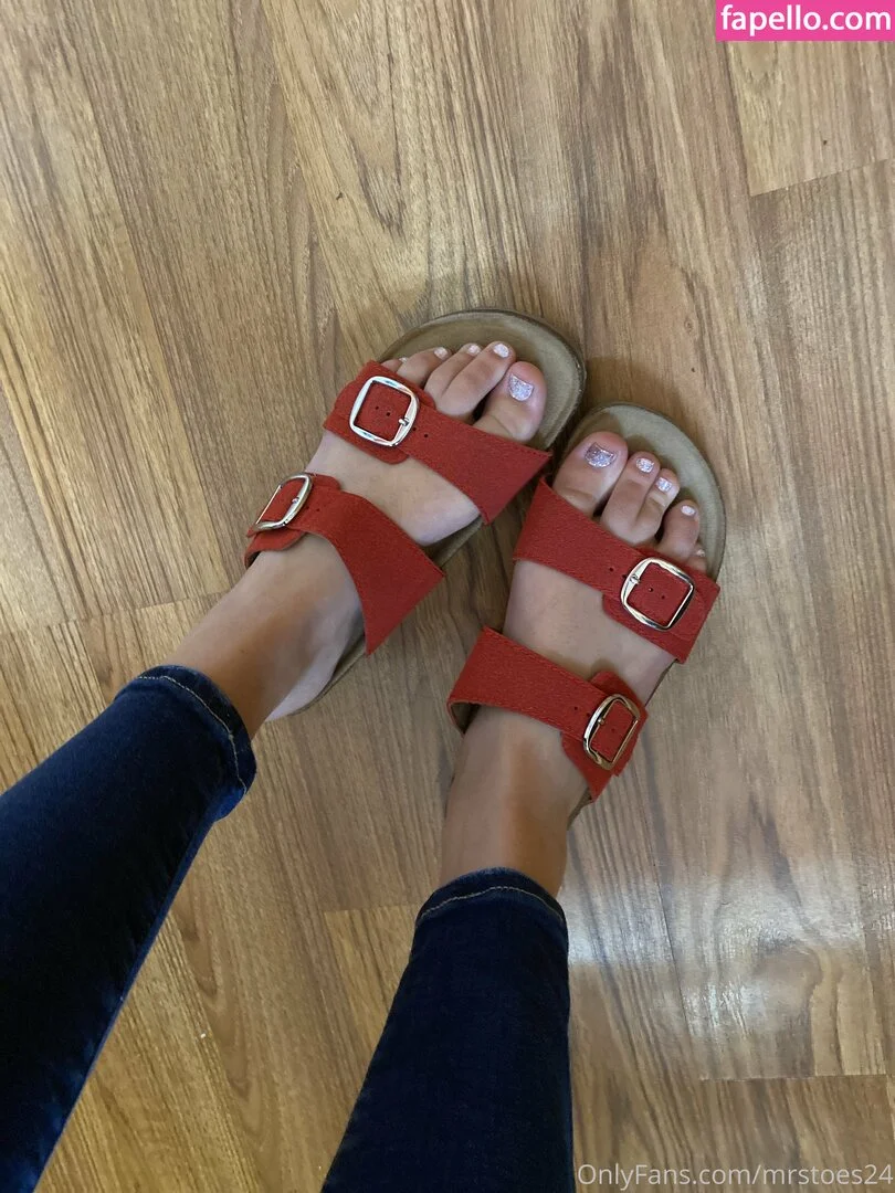 mrstoes24 Onlyfans Photo Gallery 