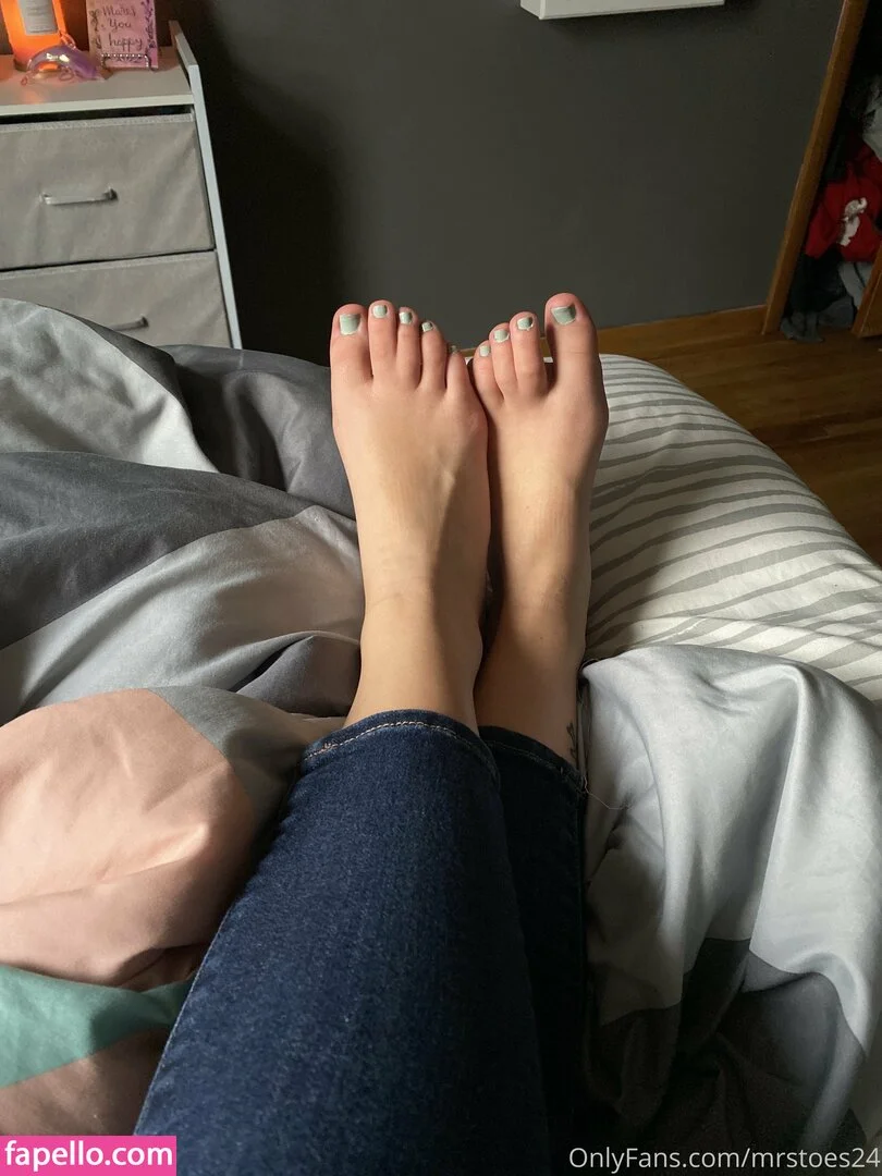 mrstoes24 Onlyfans Photo Gallery 